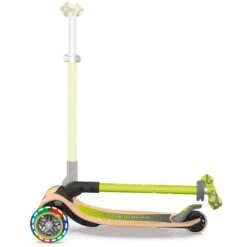 GLOBBER Primo Foldable Lights Mit Holzdeck, Scooter 14 GLOBBER Primo Foldable Lights Mit Holzdeck, Scooter -Spiel Welt Verkauf GLOBBER Primo Foldable Lights mit Holzdeck Scooter@@1700186 6
