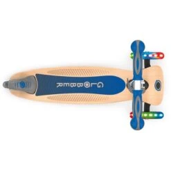 GLOBBER Primo Wood Mit Leuchtrollen, Scooter -Spiel Welt Verkauf GLOBBER Primo Wood mit Leuchtrollen Scooter@@1so7gp05 4