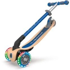 GLOBBER Primo Wood Mit Leuchtrollen, Scooter -Spiel Welt Verkauf GLOBBER Primo Wood mit Leuchtrollen Scooter@@1so7gp05 5