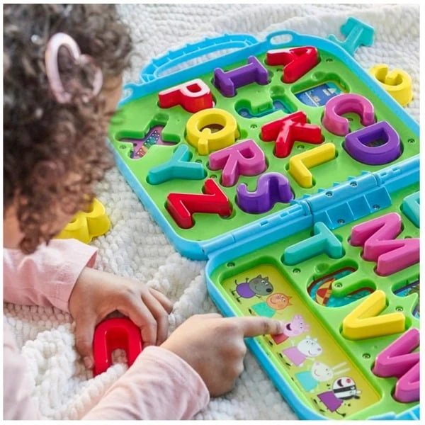 Hasbro Peppa Wutz Peppas Buchstabenbox, Lernspielzeug 6 Hasbro Peppa Wutz Peppas Buchstabenbox, Lernspielzeug – Bild 6